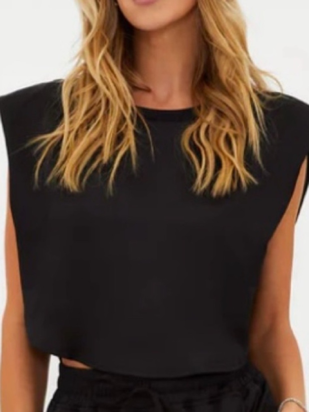 BEACH RIOT Dunes Satin Black Cropped Tee [Size S]